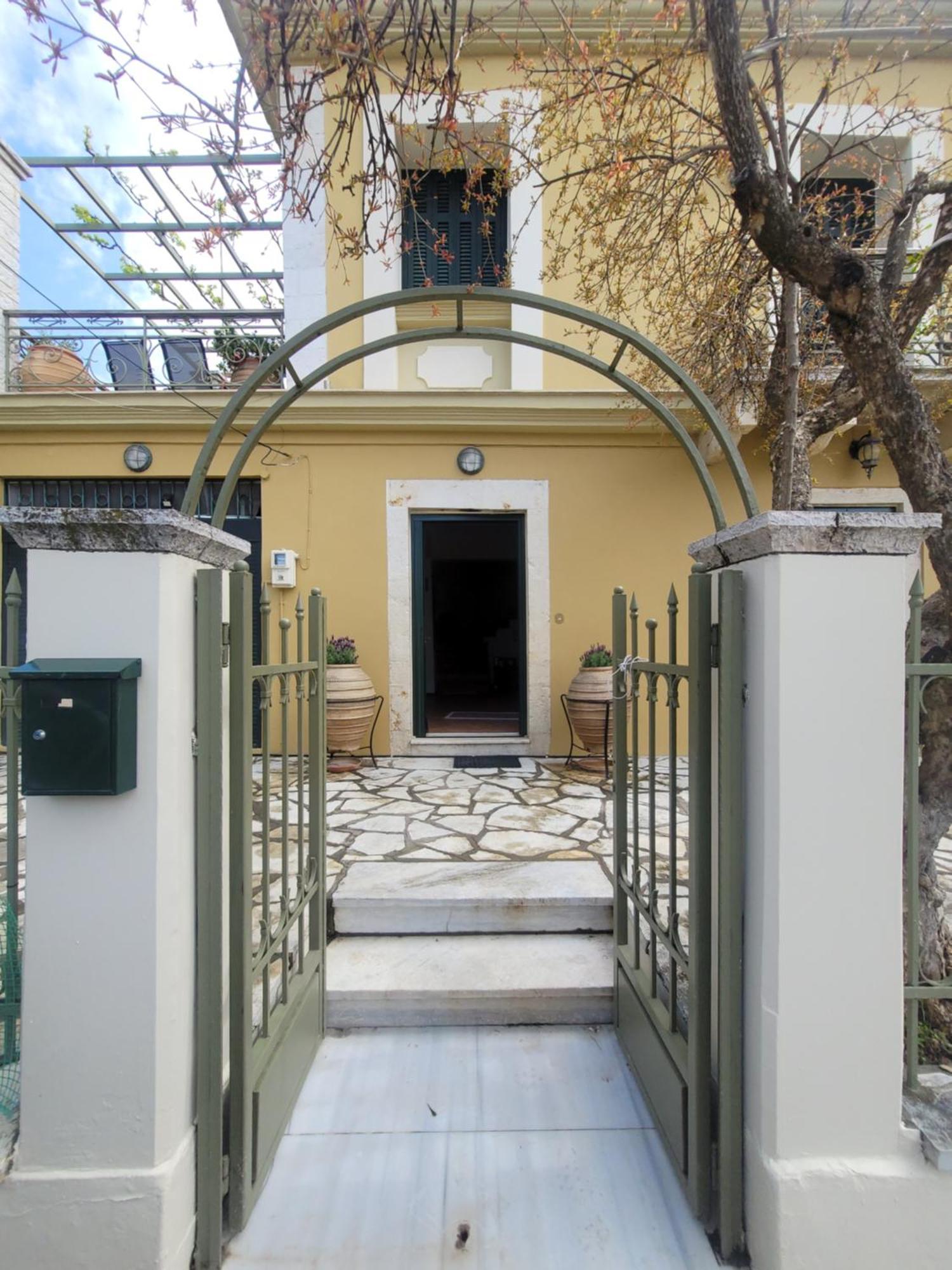 Palairos Historic Property 외부 사진